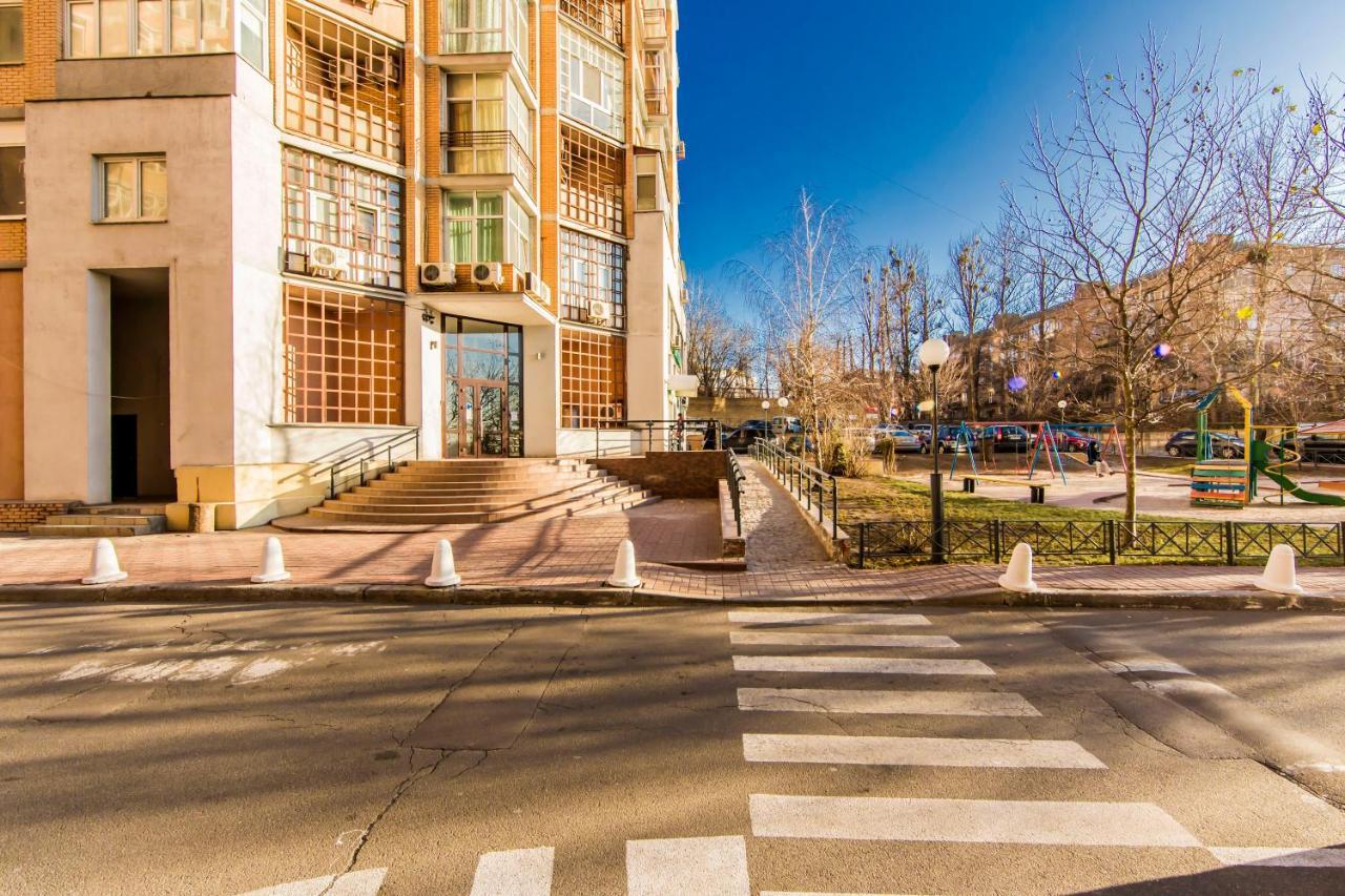 Апартаменти 2к квартра в новом доме, Печерск, Коновальца, 32в Київ Екстер'єр фото